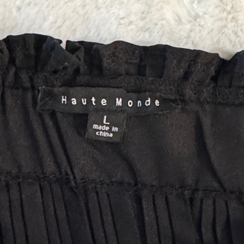 Haute Monde Black Crimped Flowy Mini Skirt w/ Tie Belt - Picture 11 of 16